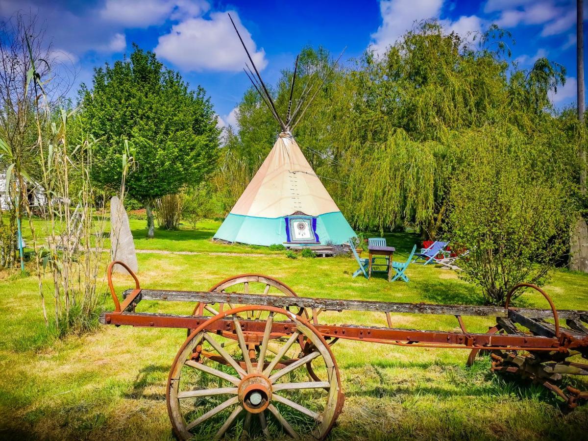 Готель Au Bonheur Nomade Livry  Екстер'єр фото